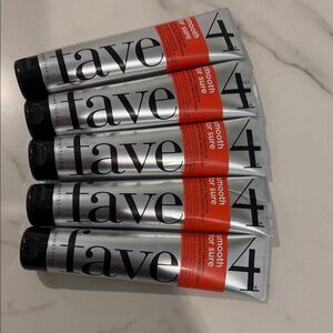 FAVE4 Smooth Hair Cream - Silver and Black